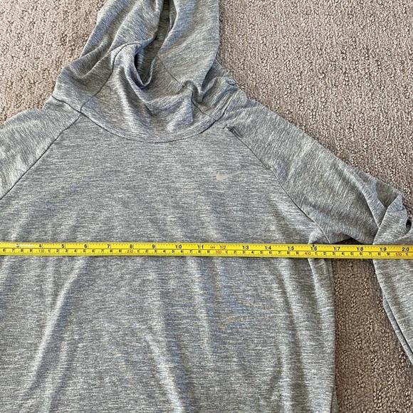 Women's Nike Dri-Fit Element Hoodie in Gray - Picture 11 of 11